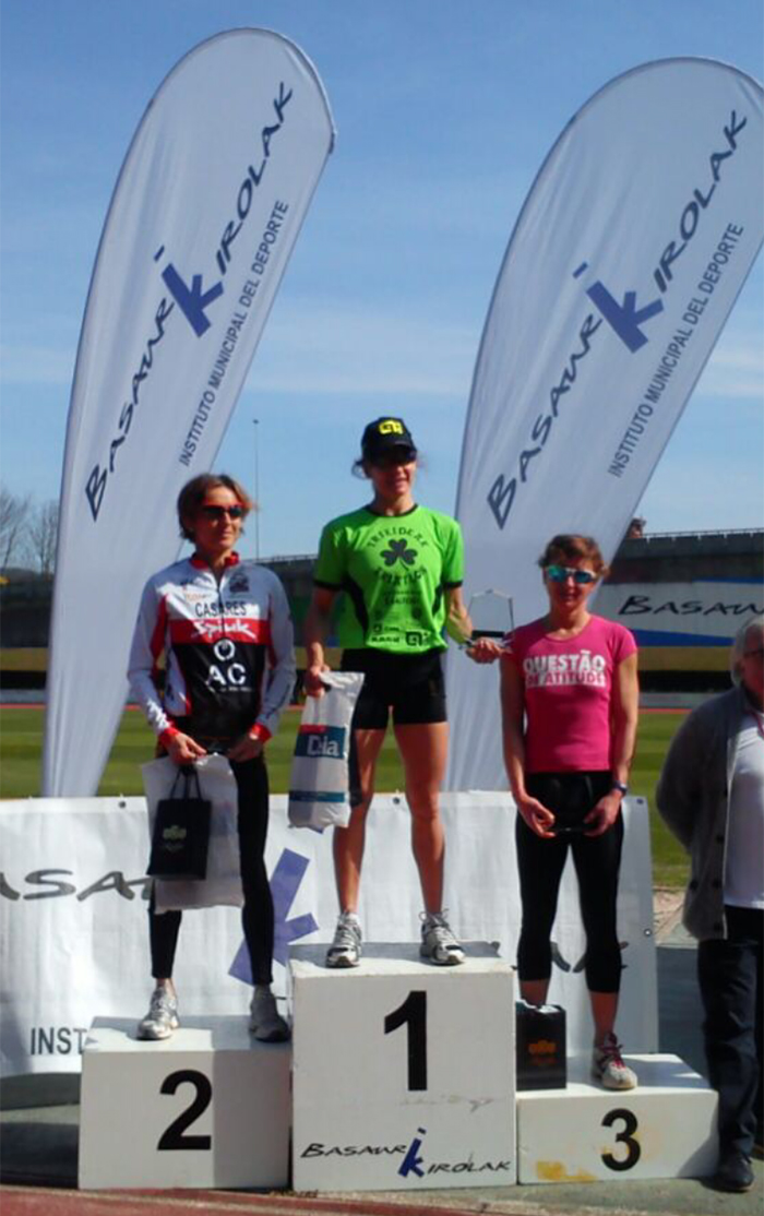 Gran actuaci&oacute;n de las triatletas navarras en Basauri